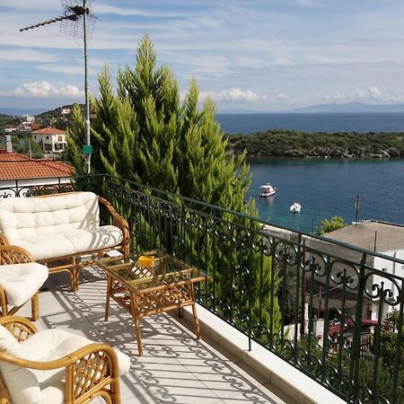 Beach Front House With View Marathos  Exteriér fotografie