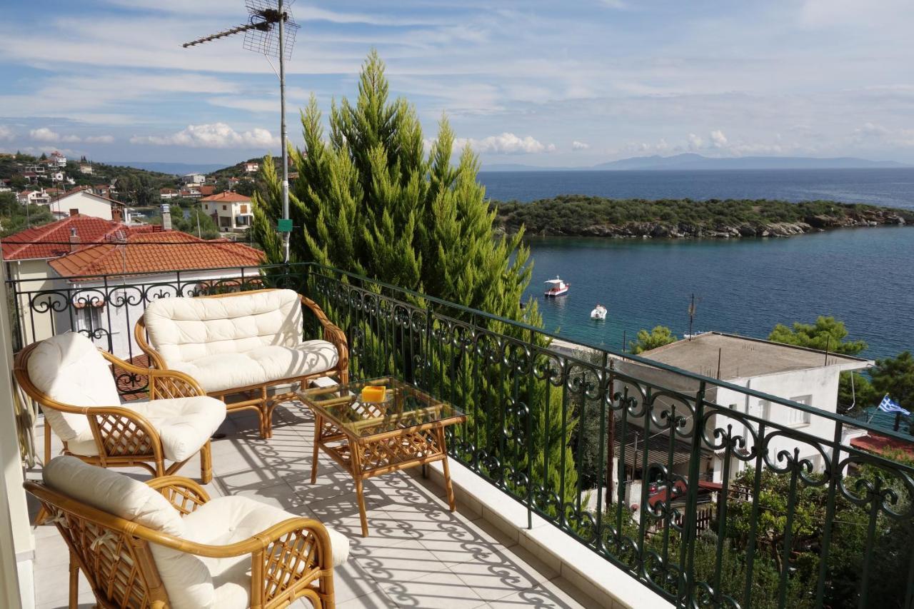 Beach Front House With View Marathos  Exteriér fotografie