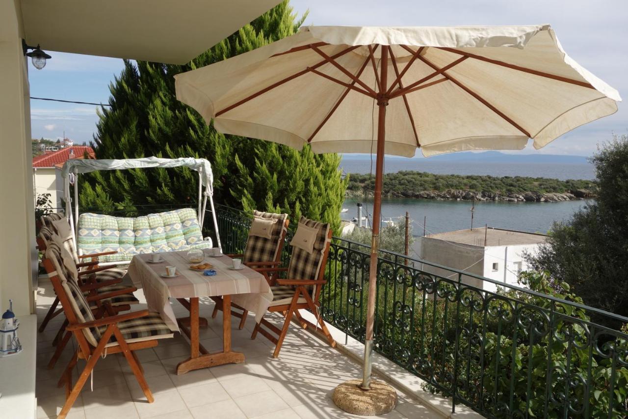 Beach Front House With View Marathos  Exteriér fotografie