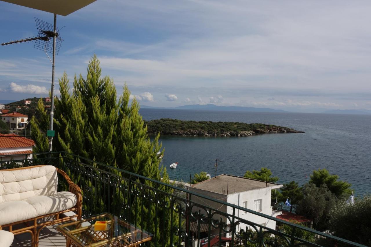 Beach Front House With View Marathos  Exteriér fotografie